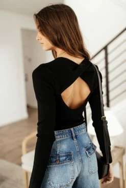 Vero Moda Marceletta Sweater In Black Sweaters