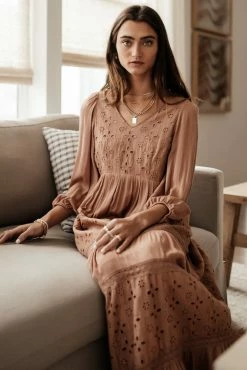 LISTICLE Glenna Maxi Dress In Mocha - FINAL SALE