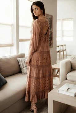 LISTICLE Glenna Maxi Dress In Mocha - FINAL SALE