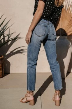 KanCan Tayla Mom Jeans In Medium Wash - FINAL SALE