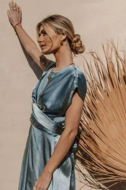 WORUI Rosalind Midi Dress In Blue Dresses