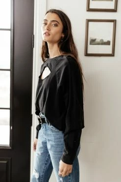 SINA Leni Pullover In Black - FINAL SALE