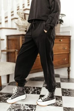 SINA Leni Jogger In Black - FINAL SALE