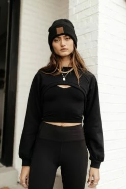 Sweaters Vero Moda Alia Ultra-Cropped Sweater In Black