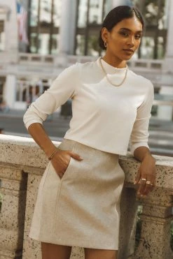 Tops Vero Moda Aurelie Top In Ivory