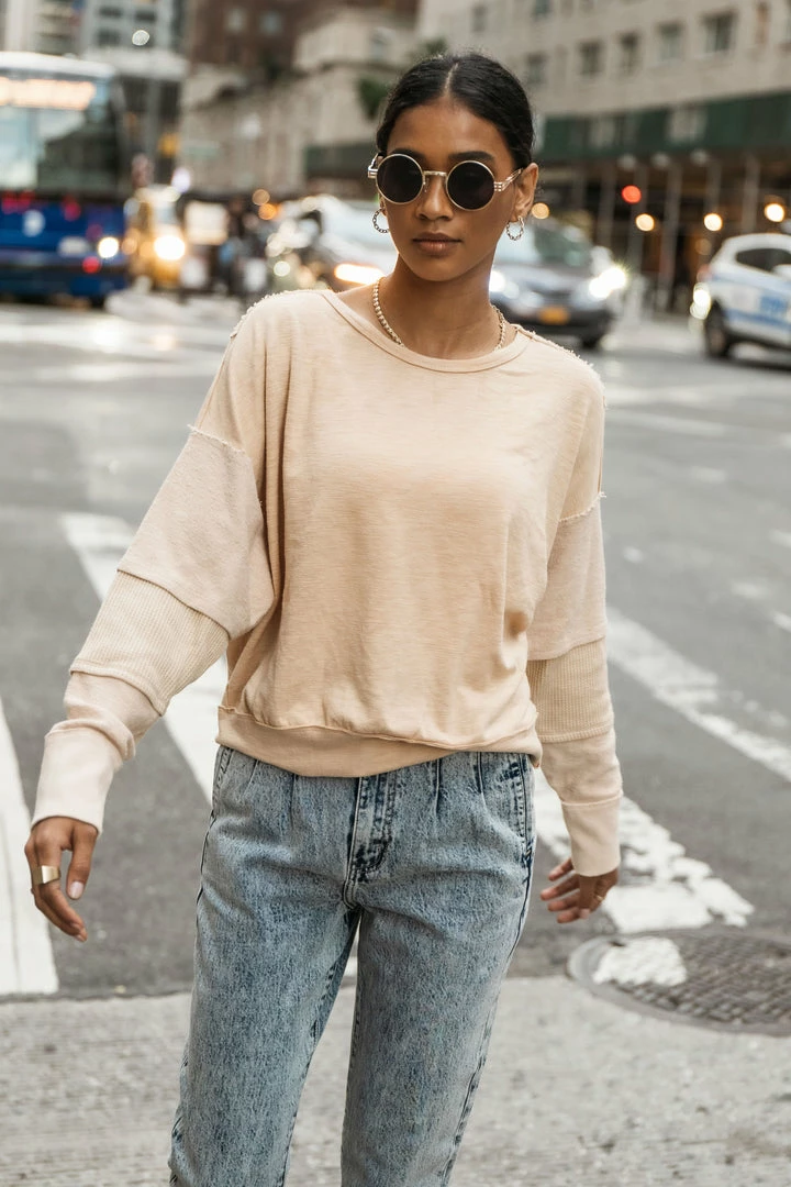 Outlet ๐ SINA Galilea Patch Top In Cream - FINAL SALE ๐งจ 2 SINA Galilea Patch Top In Cream - FINAL SALE