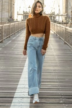 LISTICLE Kenneth Cropped Sweater - FINAL SALE