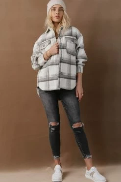 Brand new โญ Vero Moda Wren Plaid Shacket - FINAL SALE ๐ 11 Vero Moda Wren Plaid Shacket - FINAL SALE