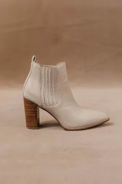 FREE SOUL/MIRACLE MILE Finley Heeled Boots In Beige - FINAL SALE
