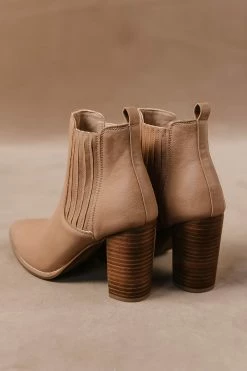 FREE SOUL/MIRACLE MILE Finley Heeled Boots In Nude - FINAL SALE Shoes
