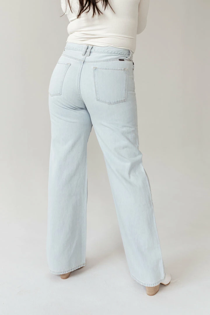 Best reviews of 😍 KANCAN Skyscraper Wide Leg Denim In Light Wash - FINAL SALE 😀 9 KANCAN Skyscraper Wide Leg Denim In Light Wash - FINAL SALE
