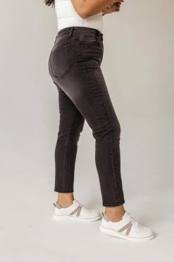 CELLO JEANS Bohme Mom Jeans In Black - FINAL SALE