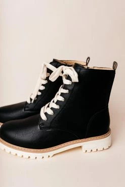 FREE SOUL/MIRACLE MILE Shoes Aurora Combat Boots In Black - FINAL SALE