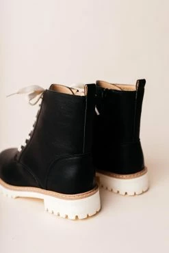 FREE SOUL/MIRACLE MILE Shoes Aurora Combat Boots In Black - FINAL SALE