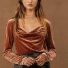 SINA Aida Velvet Top In Clay - FINAL SALE