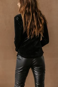 SINA Aida Velvet Top In Clay - FINAL SALE