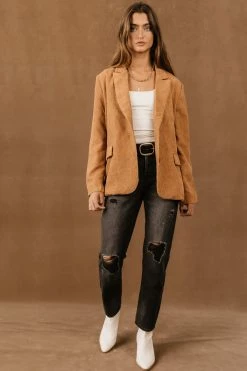 PROMESA Tops Camari Corduroy Blazer In Camel