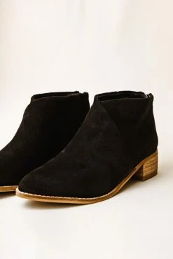 BEAST FASHION Nelly Ankle Booties In Black - Final Sale