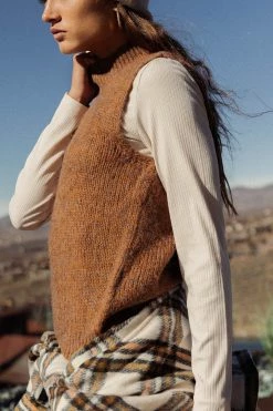 Best Sale ๐ฅฐ Vero Moda Leona Sweater Vest In Camel - FINAL SALE ๐ฅ 14 Vero Moda Leona Sweater Vest In Camel - FINAL SALE