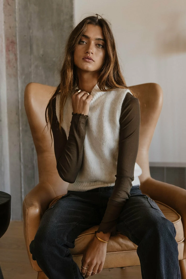 Deals ๐ฅฐ Vero Moda Leona Sweater Vest In Ivory - FINAL SALE ๐ 2 Vero Moda Leona Sweater Vest In Ivory - FINAL SALE