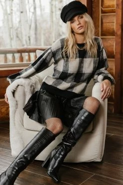 Vero Moda Lydia Sweater In Black