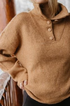 Vero Moda Ariella Pullover In Camel Tops