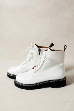 BEAST FASHION Shoes Millie Combat Boots In White