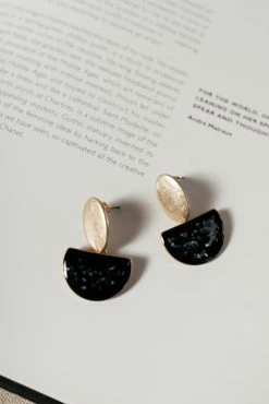 LA RADIANT VAL JEAN GLOBAL Jewelry Iggy Earrings In Black - FINAL SALE