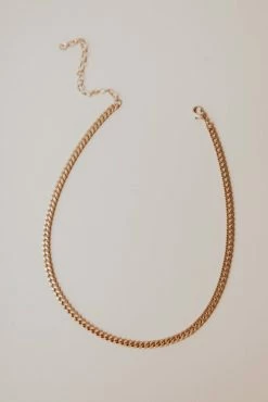 LA RADIANT VAL JEAN GLOBAL Jewelry Chain Necklace In Gold