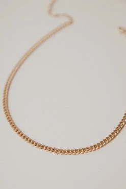 LA RADIANT VAL JEAN GLOBAL Jewelry Chain Necklace In Gold