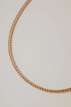 LA RADIANT VAL JEAN GLOBAL Jewelry Chain Necklace In Gold