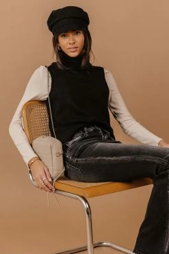 Tops Vero Moda River Sweater Vest In Black - FINAL SALE