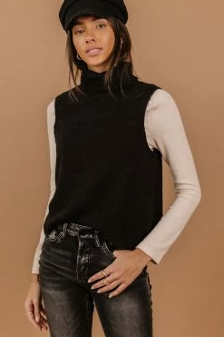 Tops Vero Moda River Sweater Vest In Black - FINAL SALE