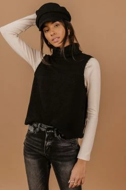 Tops Vero Moda River Sweater Vest In Black - FINAL SALE