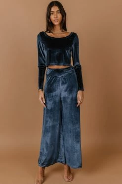 LISTICLE Kira Velour Set In Blue - FINAL SALE
