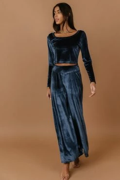 LISTICLE Kira Velour Set In Blue - FINAL SALE