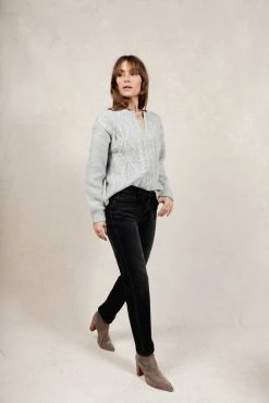 KanCan 90's Mid-Rise Mom Jeans - FINAL SALE