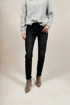 KanCan 90's Mid-Rise Mom Jeans - FINAL SALE