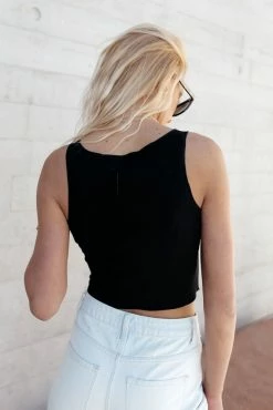 Best Sale π LISTICLE Tops Julieta Cropped Tank Top In Black - FINAL SALE π― 7 LISTICLE Tops Julieta Cropped Tank Top In Black - FINAL SALE