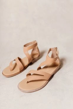 FREE SOUL/MIRACLE MILE Emily Sandals In Nude