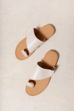 FREE SOUL/MIRACLE MILE Ella Sandals In Beige