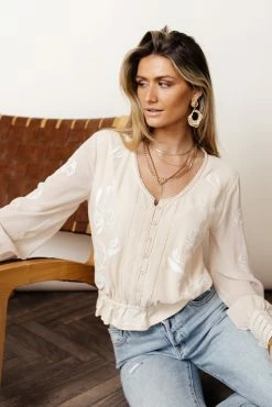 Discount โ MAIZE Arlene Top In Cream - FINAL SALE ๐คฉ 18 MAIZE Arlene Top In Cream - FINAL SALE