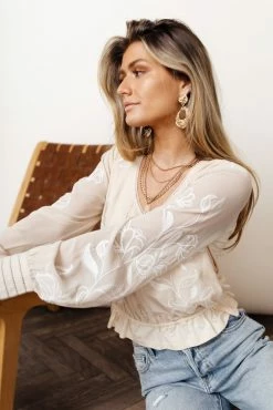 Discount โ MAIZE Arlene Top In Cream - FINAL SALE ๐คฉ 17 MAIZE Arlene Top In Cream - FINAL SALE