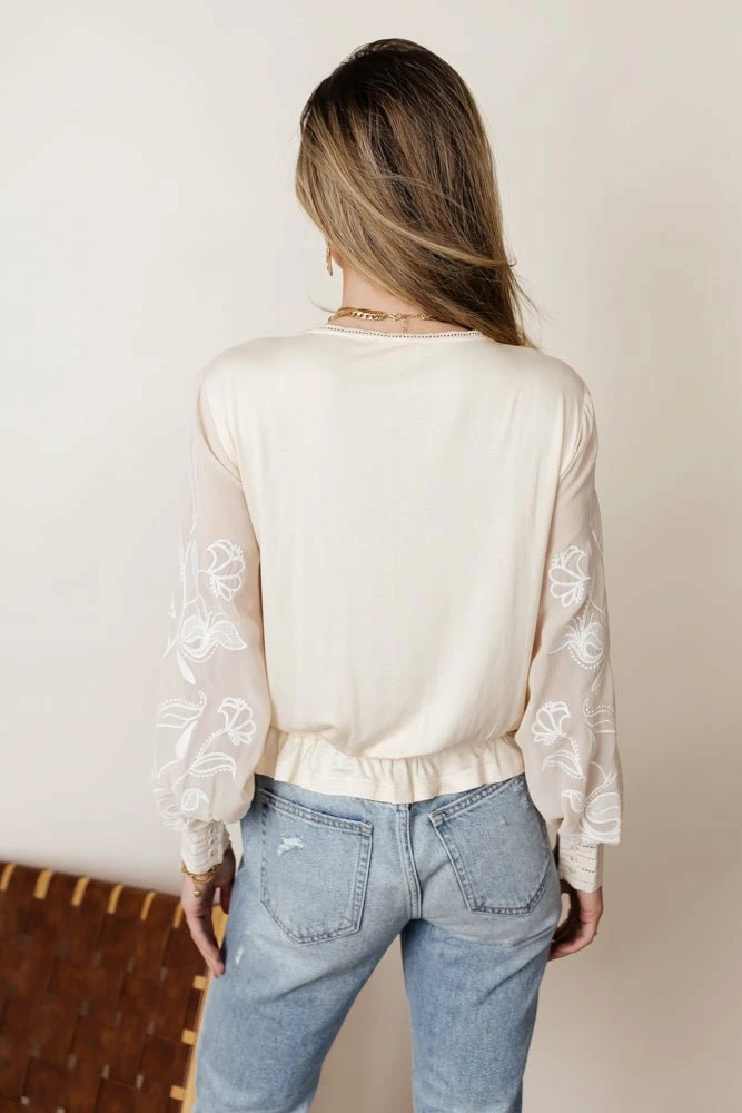 Discount โ MAIZE Arlene Top In Cream - FINAL SALE ๐คฉ 10 MAIZE Arlene Top In Cream - FINAL SALE