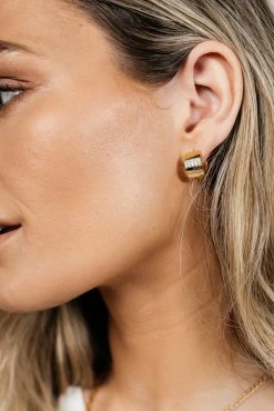 LA RADIANT VAL JEAN GLOBAL Emelia Huggie Earring Jewelry