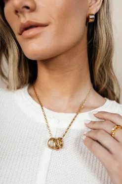 LA RADIANT VAL JEAN GLOBAL Jody Chain Necklace Jewelry