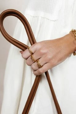 LA RADIANT VAL JEAN GLOBAL Marie Ring Set