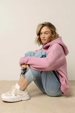 THINGS BETWEEN Todd Pullover In Pink