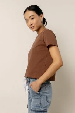 WORUI Be My Baby Tee In Brown