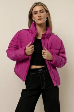 Cheapest 🌟 HYFVE New Arrivals Caitlyn Puffer Jacket In Fuschia 🤩 7 HYFVE New Arrivals Caitlyn Puffer Jacket In Fuschia